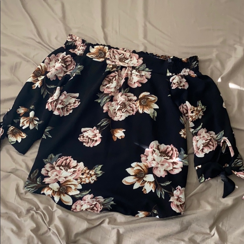 Floral off-the-shoulder blouse